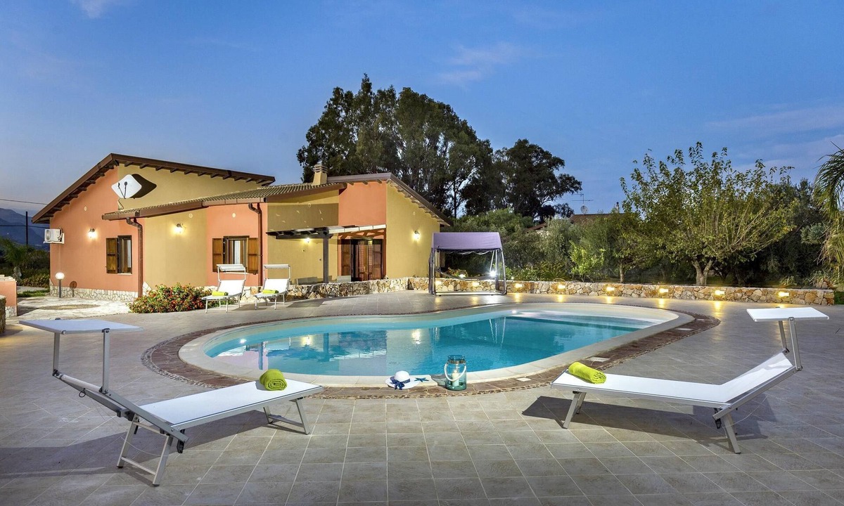 Castellammare del Golfo Villa | Villa Giuliana - Castellammare D.