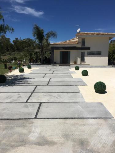 Carlentini Villa | Villa Green garden