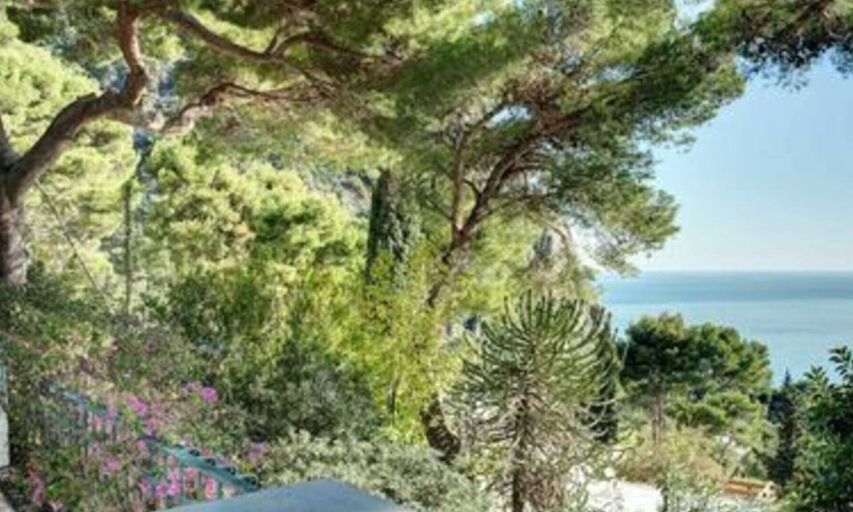 Marina Piccola Villa | Villa in Capri with 2 bedrooms sleeps 4