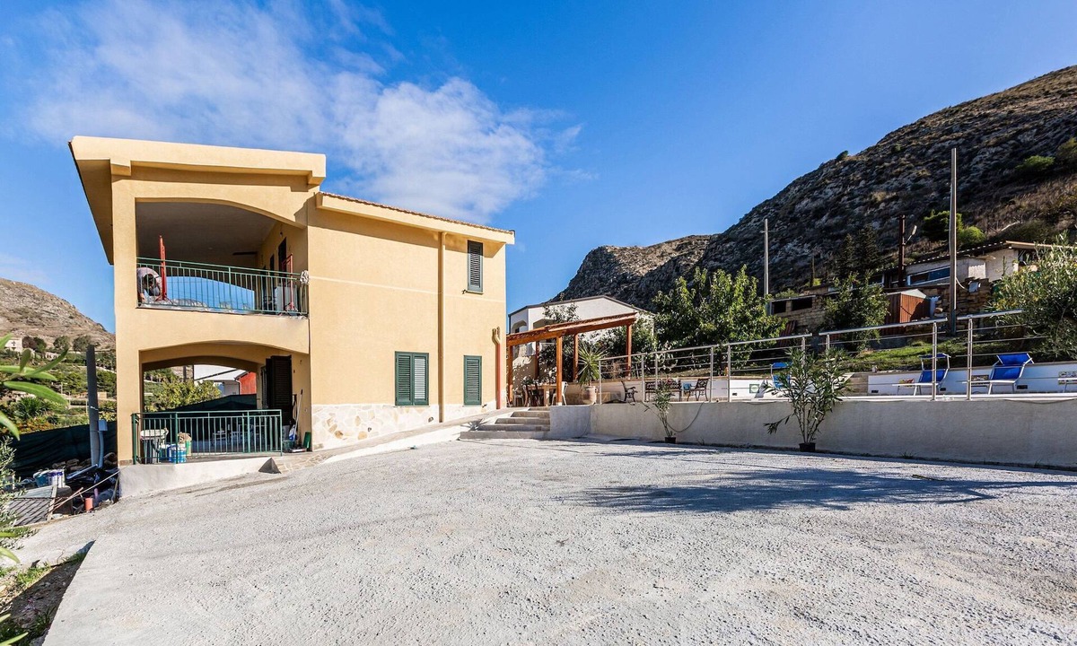 Realmonte Villa | Villa in Sicily with Pool