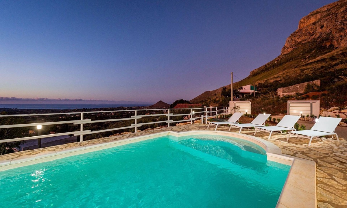 Castellammare del Golfo Villa | Villa Scire - Luxury Vacation Rental by the sea in Castellammare del Golfo, Sicily