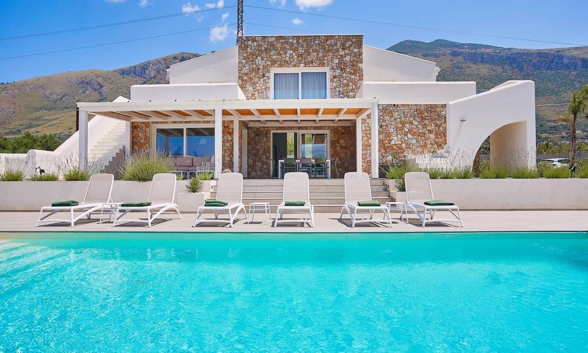 Castellammare del Golfo Villa | Villa Allegra with swimming pool