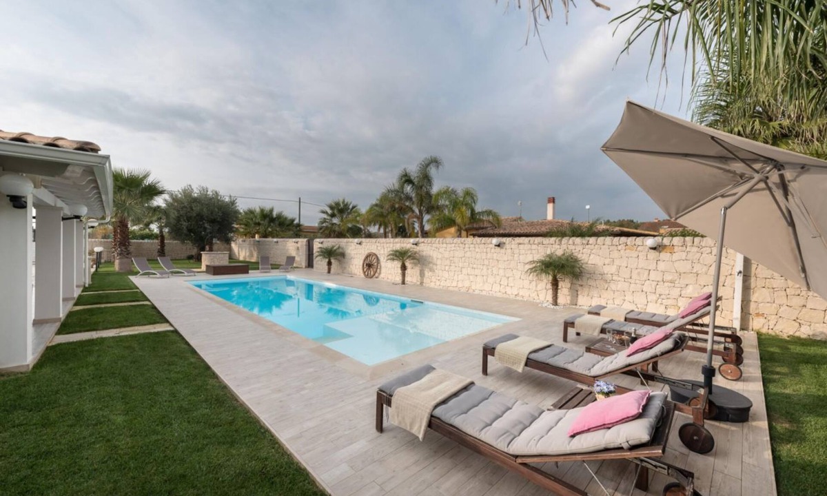Santa Maria del Focallo Villa | Villa Le Palme - Luxury Villa with pool