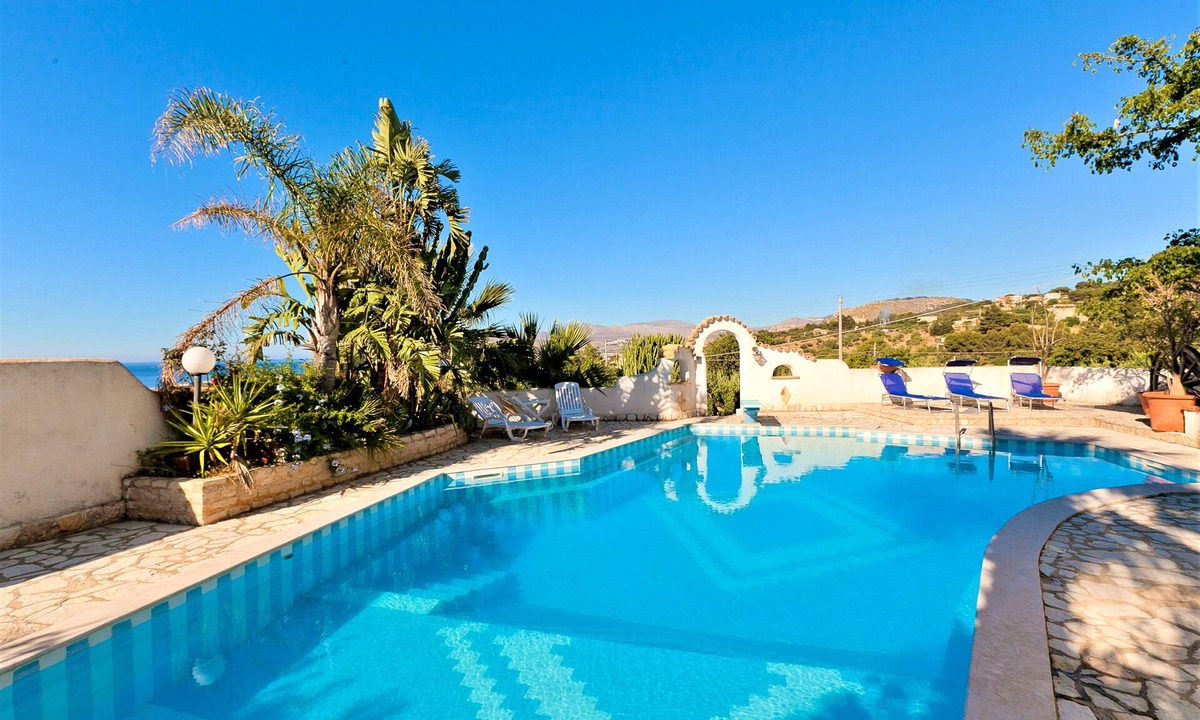 Valderice Villa | Villa Le Palme with private pool and seaview on San Vito Lo Capo