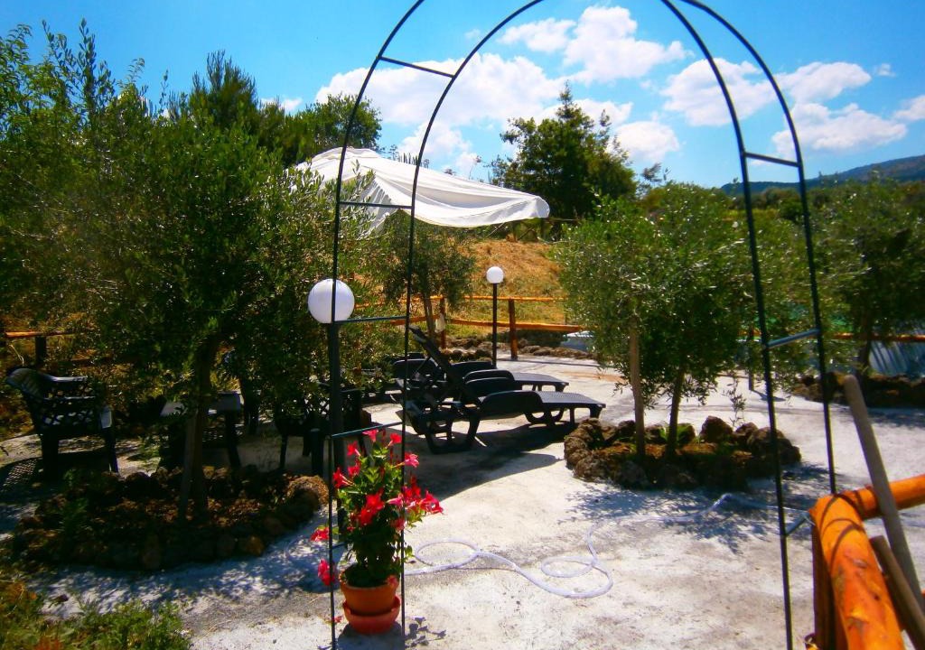 Passopisciaro House | Villa Lucia Tra Etna e Il Mare di Taormina