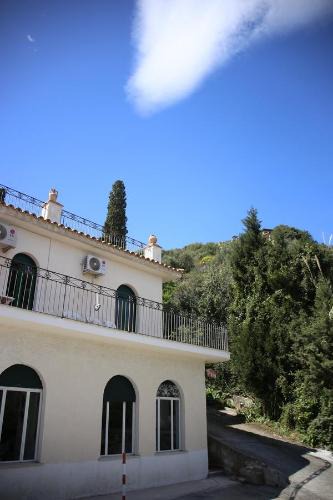 Mazzaro House | Villa Moschella