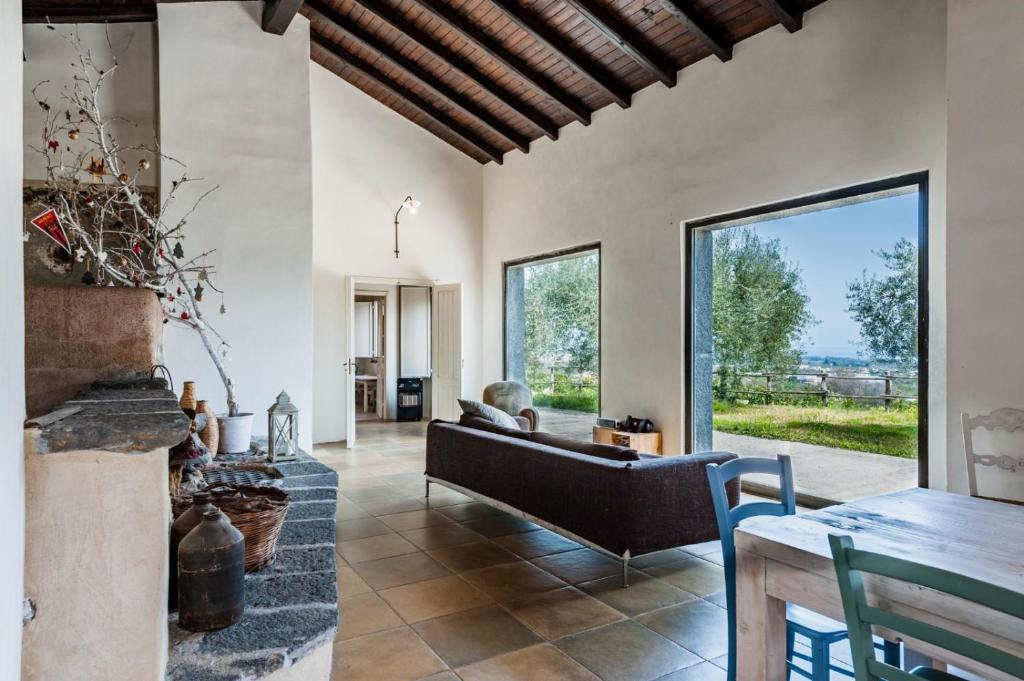 Mascali Villa | Villa Nunziata