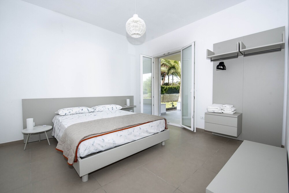 Fontane Bianche Apartment | Villa Orietta apartments
