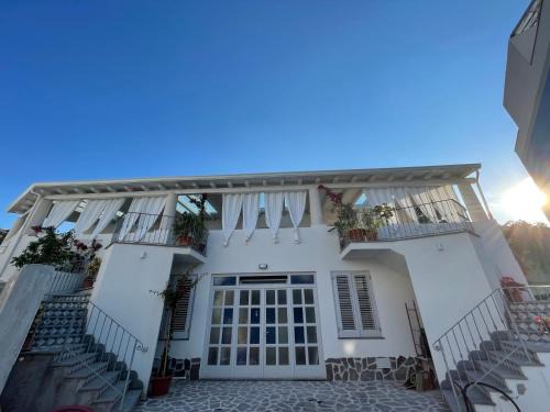 Lipari Historic Centre House | Villa Porto delle Genti