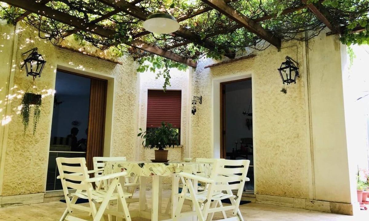 San Vito Lo Capo Villa | Villa Roberta surrounded by greenery a stone's throw from the beach of San Vito Lo Capo