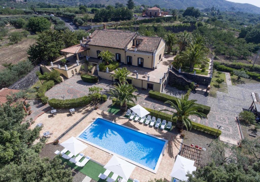 Piedimonte Etneo Villa | Villa San Gerardo