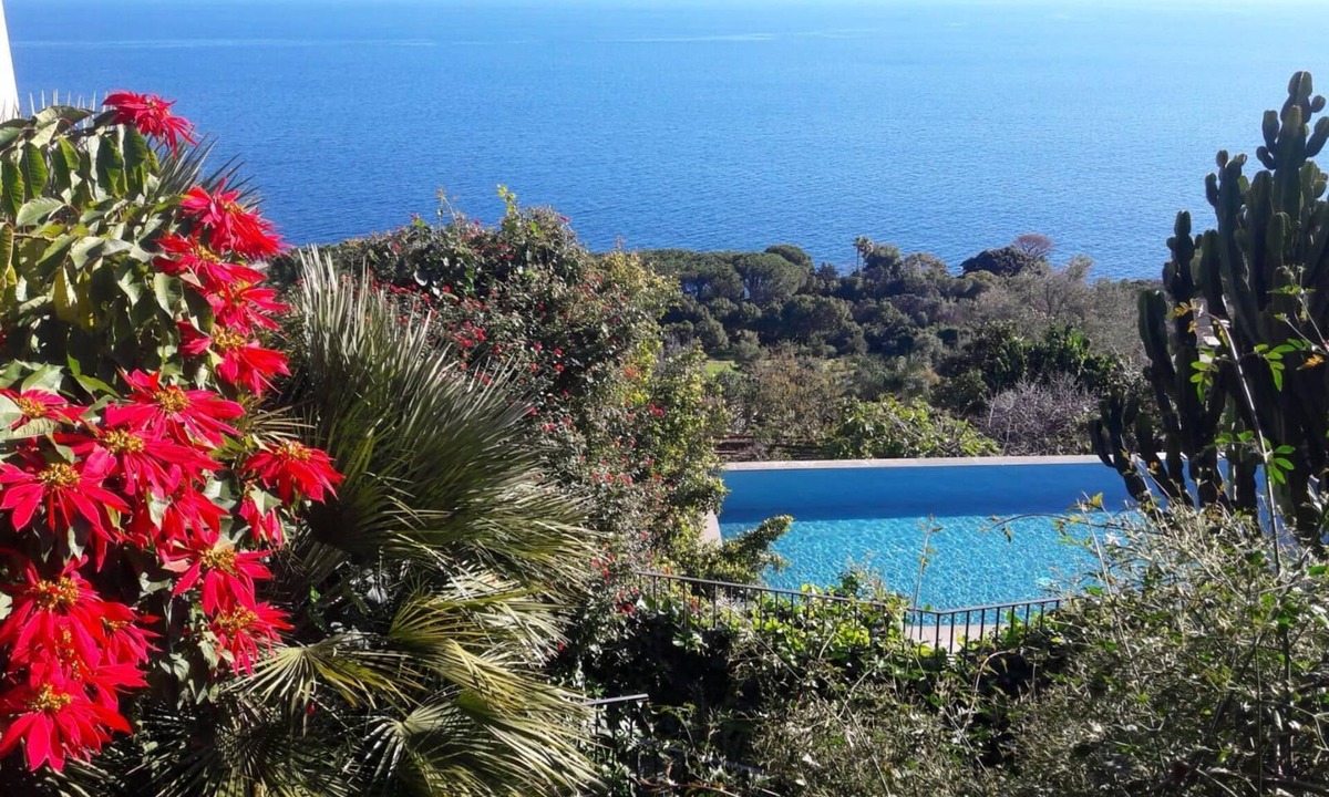 Santa Tecla Villa | Villa Sara - Gorgeous villa with pool between Catania, Etna and Taormina