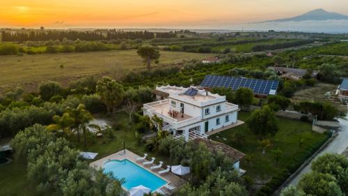 Augusta Villa | Villa Sunset Sea