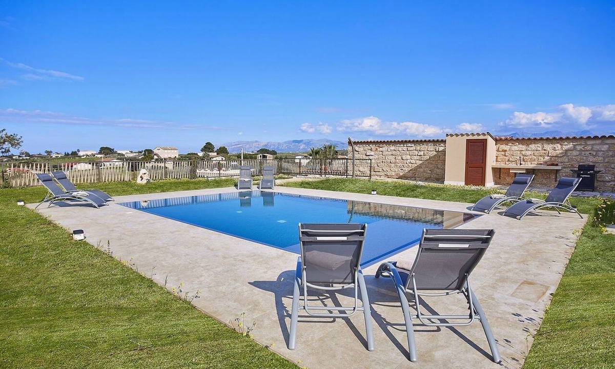 Alcamo Villa | Villa Terra dAliva | Alcamo Marina | Country Retreat | Private Pool | Near.