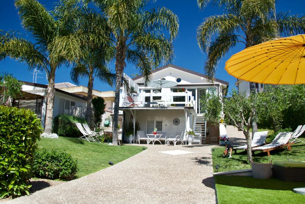 San Leone Bed & Breakfast | Villa Volli Three Rooms