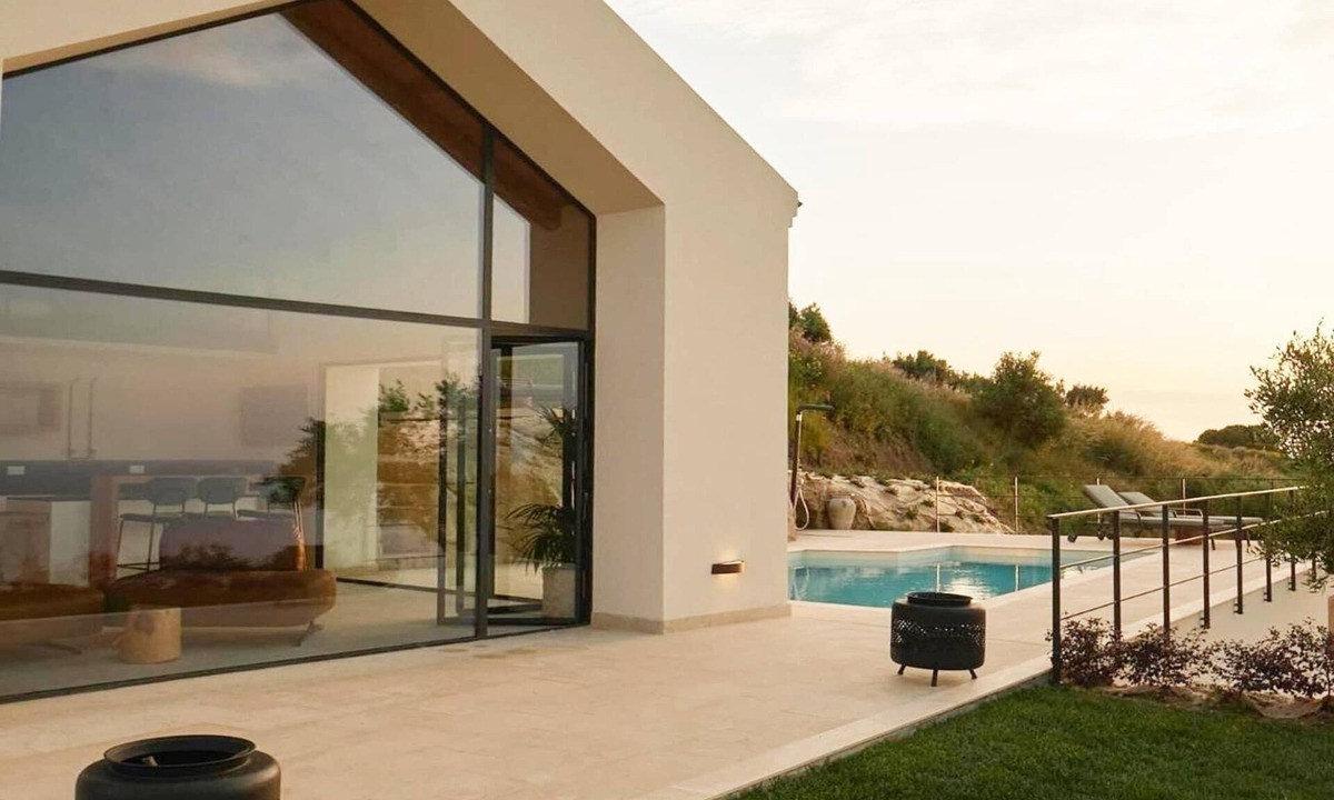 Briatico Villa | Villa with Private Pool and Sea View