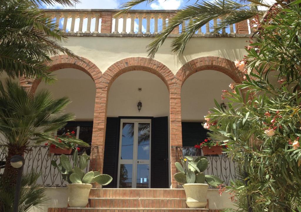 Noto Marina Villa | Ville Colonia Marina