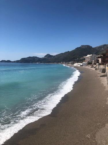 Letojanni House | Villetta delle Peonie