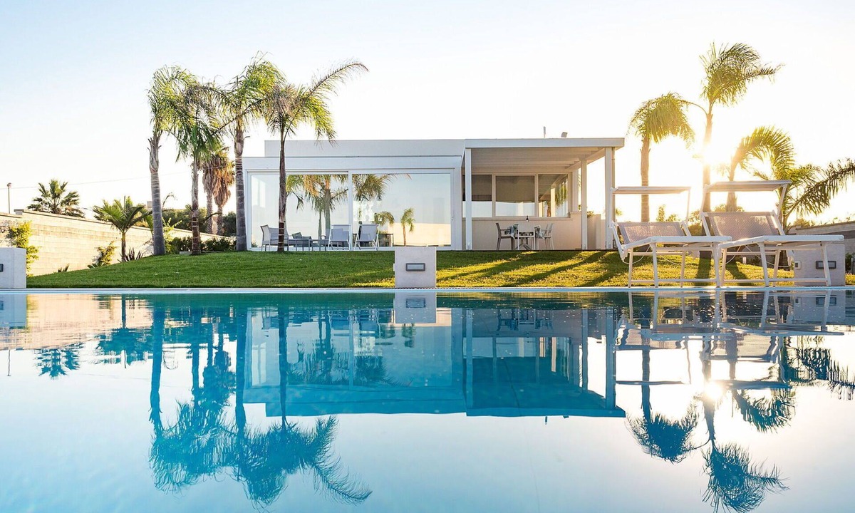 Marsala Villa | Wonderful private villa for 10 guests with A/C, pool, WIFI, TV and terrace