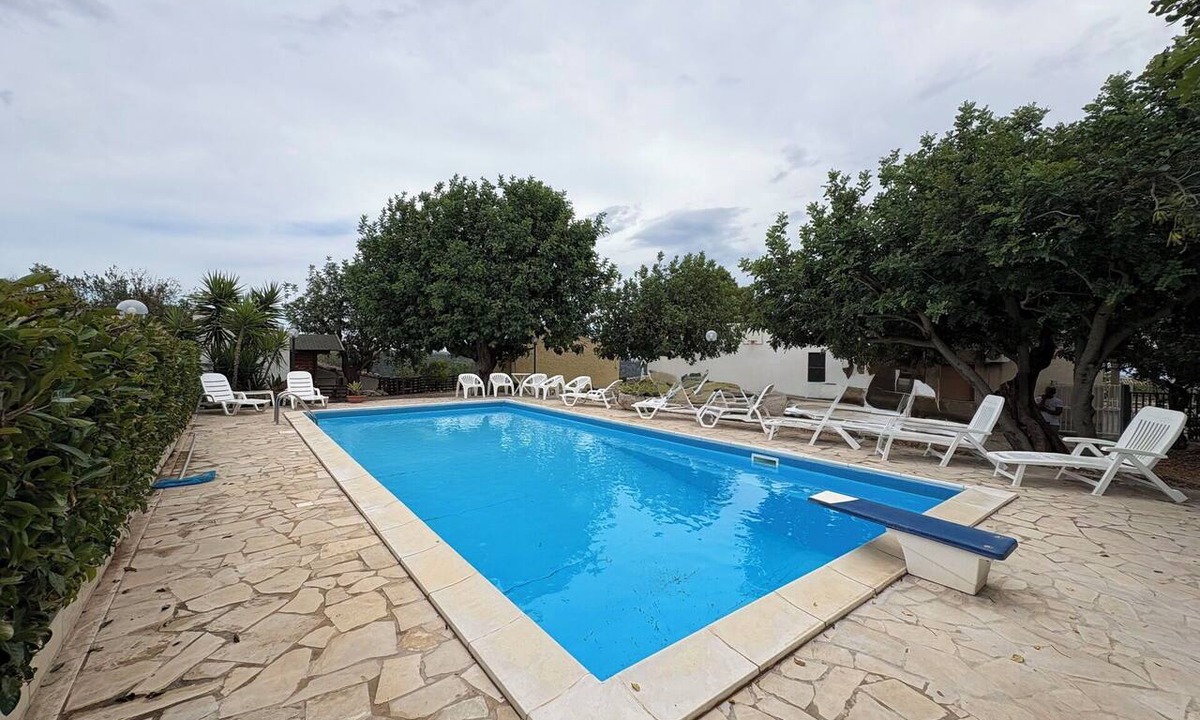 Modica Villa | Wonderful private villa for 8 people with A/C, private pool, WIFI and patio