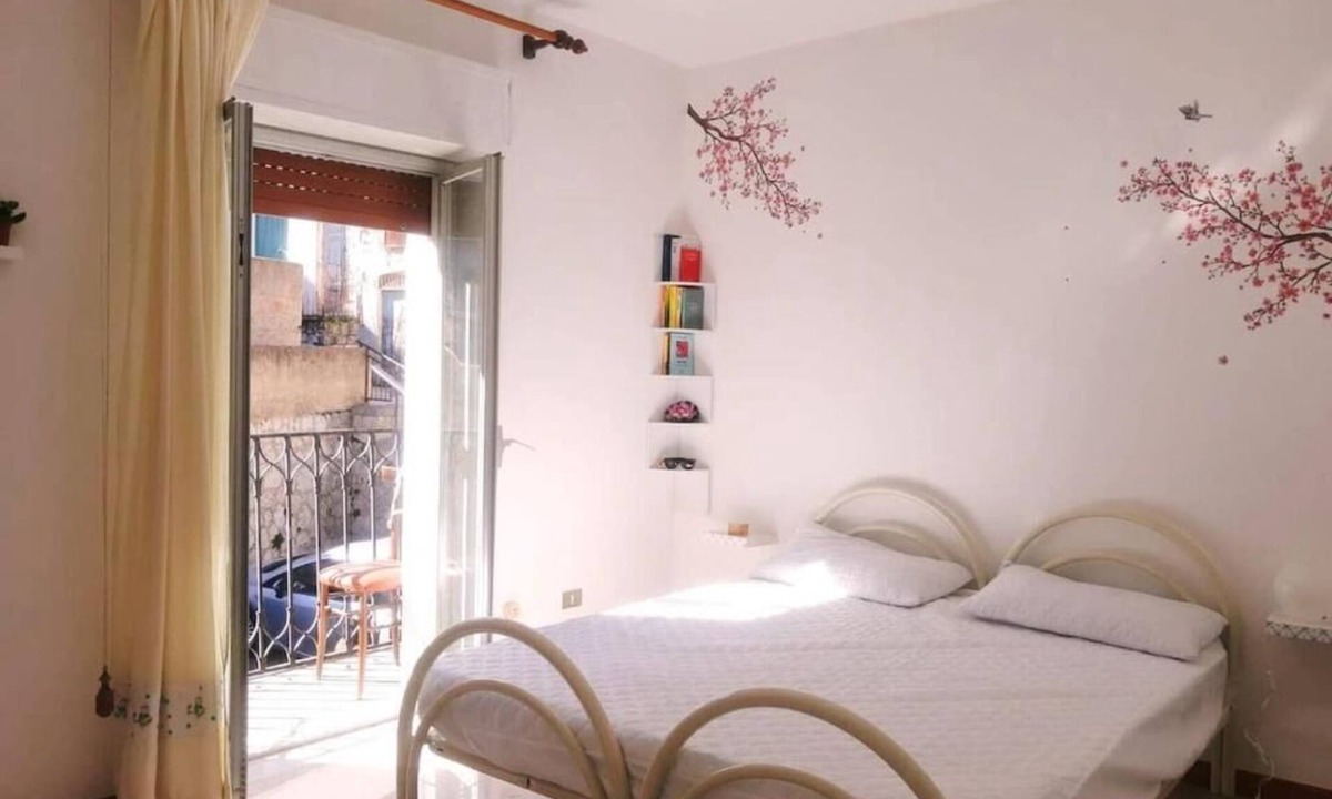 San Cataldo Apartment | YOU ARE WELCOME, House in historic center in San cataldo, kind neighborhood