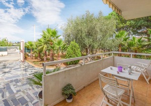 2 bedroom accommodation in Vittoria