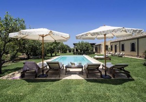 200 m² Villa ∙ 5 bedrooms ∙ 8 guests