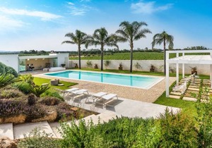 200 m² Villa ∙ 5 bedrooms ∙ 10 guests
