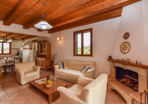 3 bedroom accommodation in Giarratana