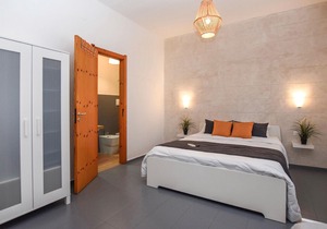 3 bedroom accommodation in Vittoria