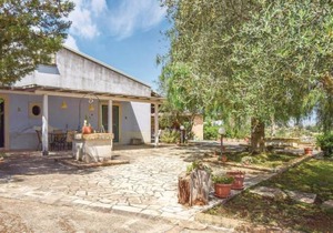 4 bedroom accommodation in Vittoria