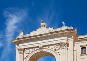 44 Steps - Enjoy Noto