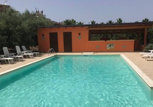 6 bedrooms, 3 Baths, Pool, near the SEA, Terrace, Wi-Fi, Air Conditioning