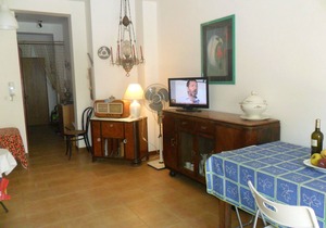 Apartment in the historic center with air conditioning, towels and sheets