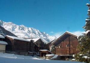 Apartment ∙ 2 bedrooms ∙ 4 guests in Saas-Almagell