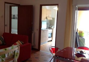 Apartment in Patti Marina: a step away from the sea and from the center!