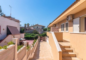 Apartment Maremonti Sea 4 close to the Beach with Terraces & A/C