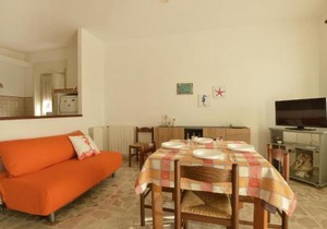 Awesome Apartment In Contrada Fiori Sud