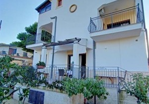 B&B Villa Sara Falconara