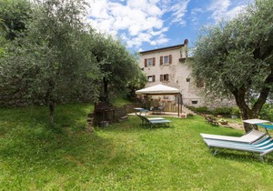 Casa Silvia in Albisano
