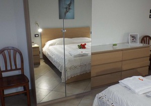 Cefalù Studio Room and Apartments