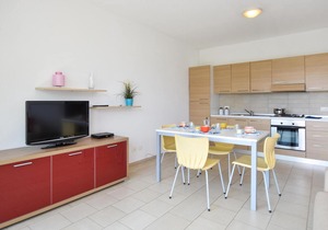 Cozy home in Marina di Ragusa with WiFi
