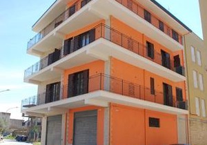 Daphnae House
