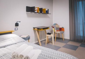 Double bedroom apartment across Ortigia