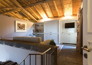 Holiday apartment with garden and outdoor swimming pool