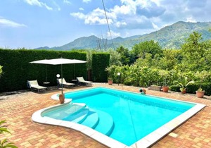 Holiday Home in Sicily near Mount Etna