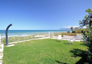 Holiday house Alcamo Marina for 1 - 7 persons with 4 bedrooms - Holiday home