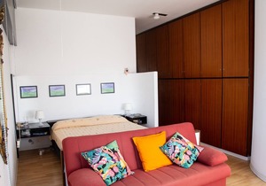 Luxury apartment 100m from the sea for 2-4 people. Quadrifoglio 1