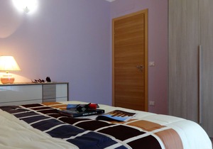 MARINA DI PATTI 50 meters from the seafront, private covered parking, central