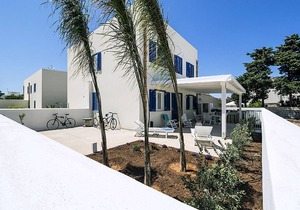 Modern Holiday Home in San Vito Lo Capo with Roof Terrace